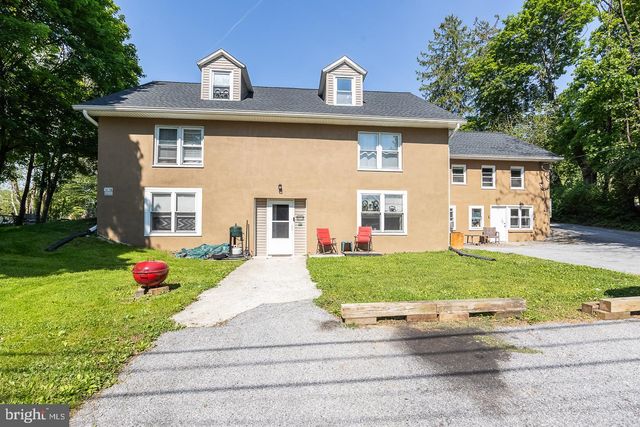3809 N HUMPTON RD, Downingtown, PA 19335