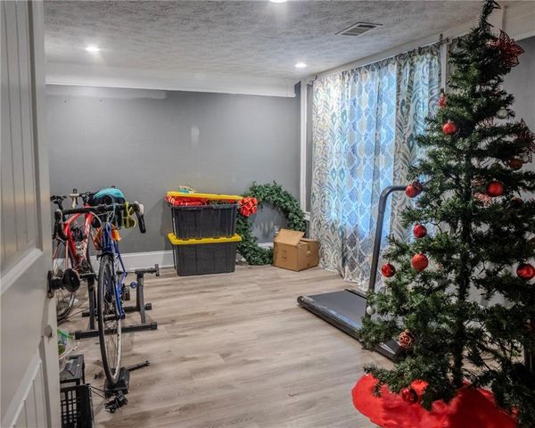 7423 Chilton Lane, Riverdale, GA 30296