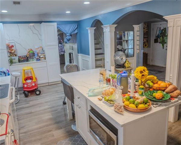 7423 Chilton Lane, Riverdale, GA 30296