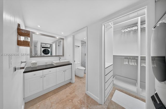 2301 Collins Ave 908, Miami Beach, FL 33139