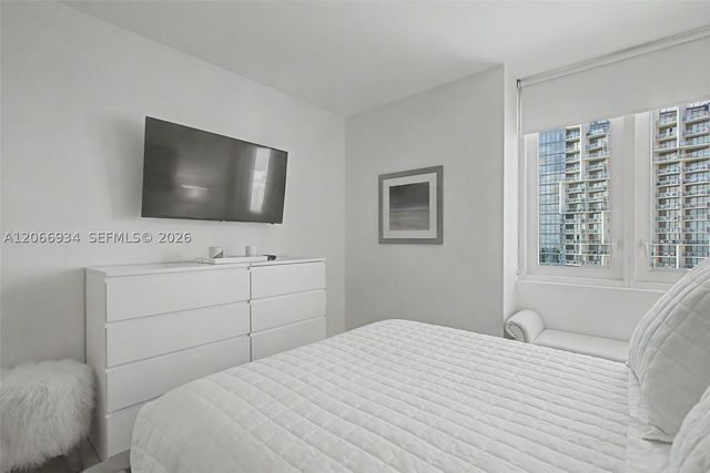 2301 Collins Ave 908, Miami Beach, FL 33139