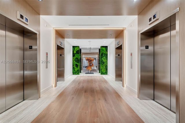 2301 Collins Ave 908, Miami Beach, FL 33139