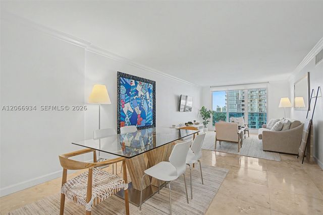 2301 Collins Ave 908, Miami Beach, FL 33139