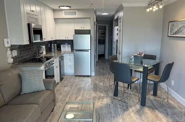 6300 Seawall Blvd # 9123, Galveston, TX 77551