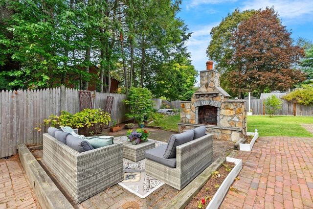 5 Elmhurst Road, Stoneham, MA 02180