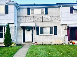 281 Carlson Street, Mount Clemens, MI 48043