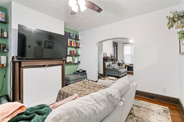 512-514 Carolyn Ave, Bellevue, PA 15202