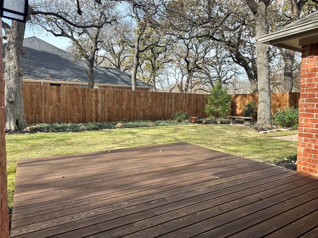 7302 Heritage Oaks Court, Arlington, TX 76001