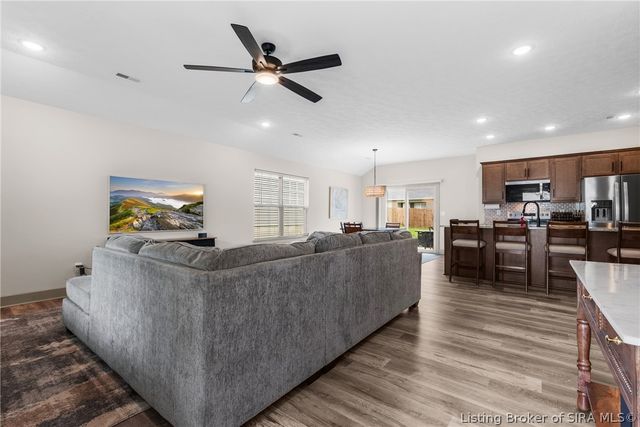 8035 Hudson Lane, Georgetown, IN 47122