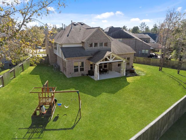 148 Kit Fox Court, Montgomery, TX 77316