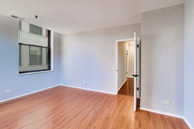 740 S FEDERAL Street 810, Chicago, IL 60605
