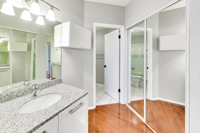 740 S FEDERAL Street 810, Chicago, IL 60605