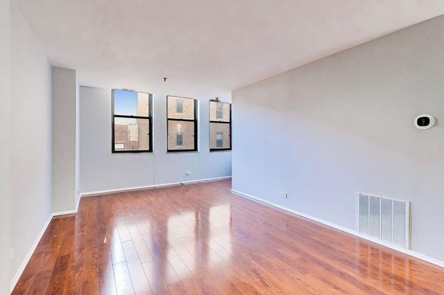 740 S FEDERAL Street 810, Chicago, IL 60605