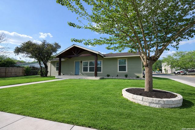 703 W Rosewood, San Antonio, TX 78212