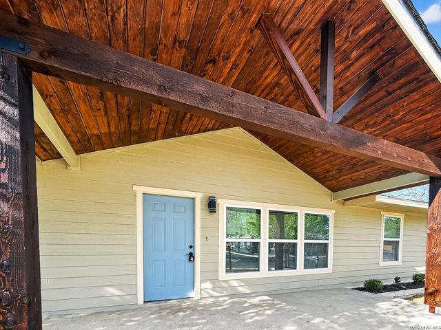 703 W Rosewood, San Antonio, TX 78212