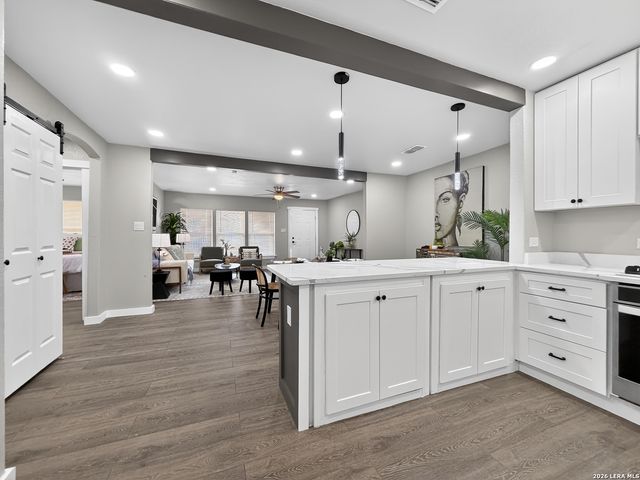 703 W Rosewood, San Antonio, TX 78212