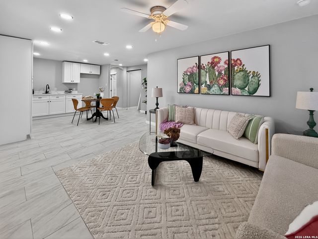 703 W Rosewood, San Antonio, TX 78212