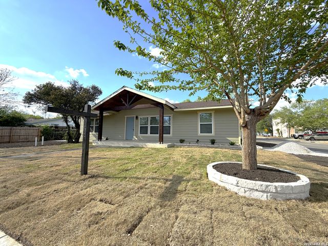 703 W Rosewood, San Antonio, TX 78212