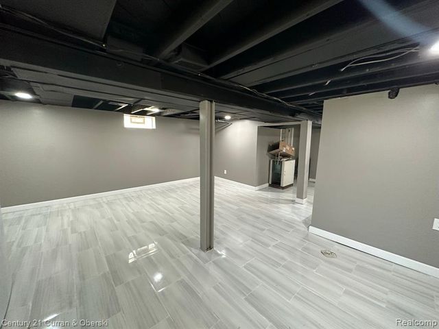 1800 N York Street, Dearborn, MI 48128