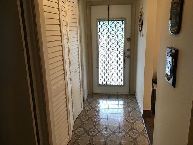 7410 NW 1st Street 202, Margate, FL 33063