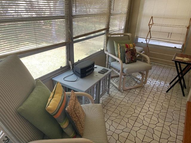 7410 NW 1st Street 202, Margate, FL 33063
