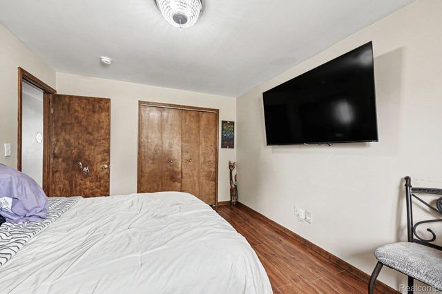 37400 Hacker Drive, Sterling Heights, MI 48310