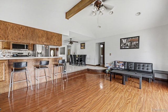 37400 Hacker Drive, Sterling Heights, MI 48310
