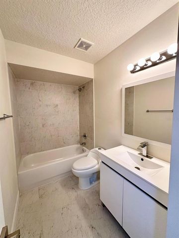 5 ETON LANE, Palm Coast, FL 32164