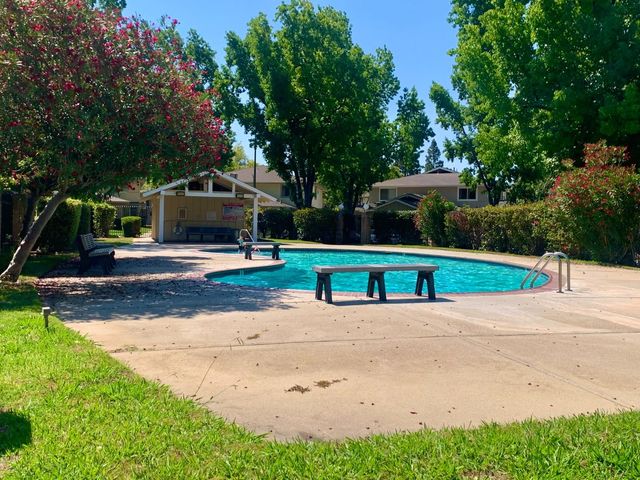 4768 Hatfield Walk 4, San Jose, CA 95124