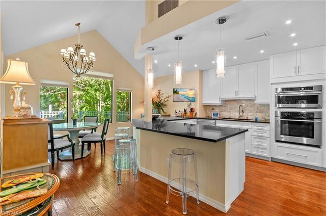1313 Solana RD W A3, Naples, FL 34103