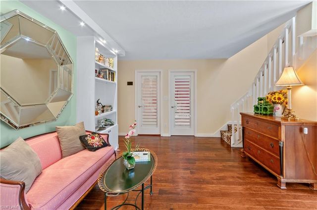 1313 Solana RD W A3, Naples, FL 34103