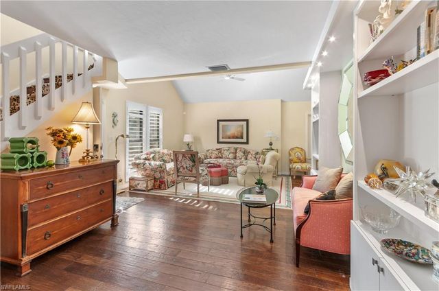 1313 Solana RD W A3, Naples, FL 34103