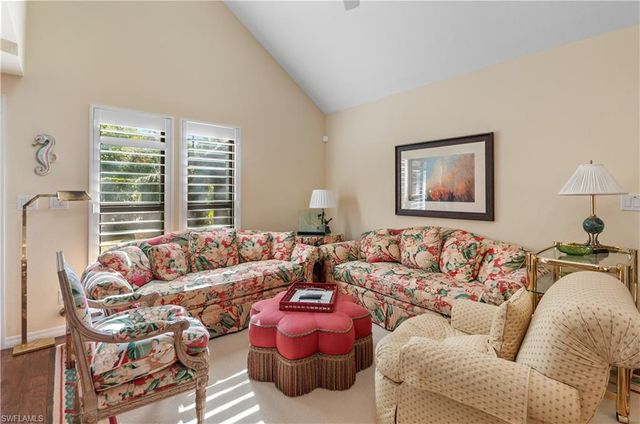 1313 Solana RD W A3, Naples, FL 34103