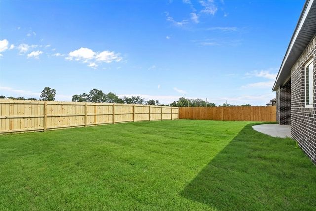 2213 Salmon Street, Pea Ridge, AR 72751