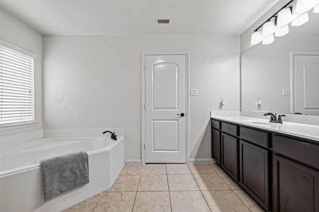 21019 Echo Manor Drive, Hockley, TX 77447