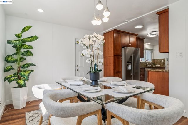 2244 Jackson St, Fremont, CA 94539