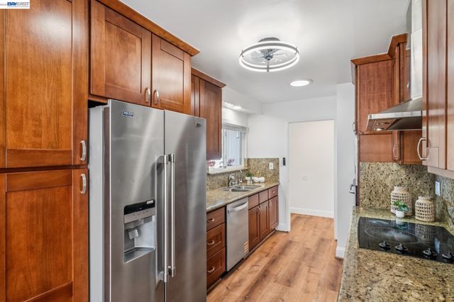 2244 Jackson St, Fremont, CA 94539