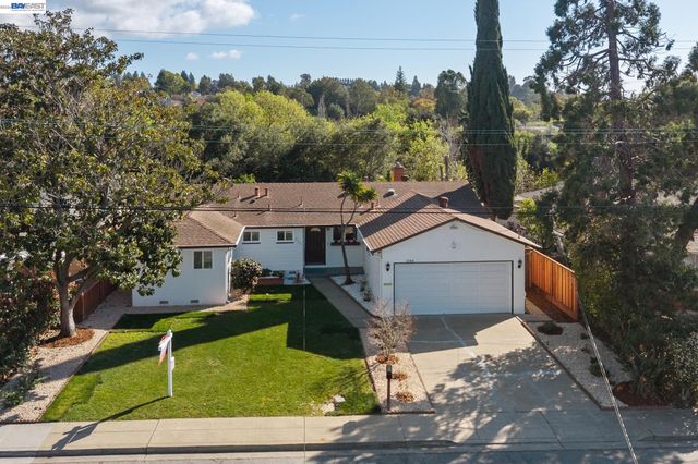 2244 Jackson St, Fremont, CA 94539