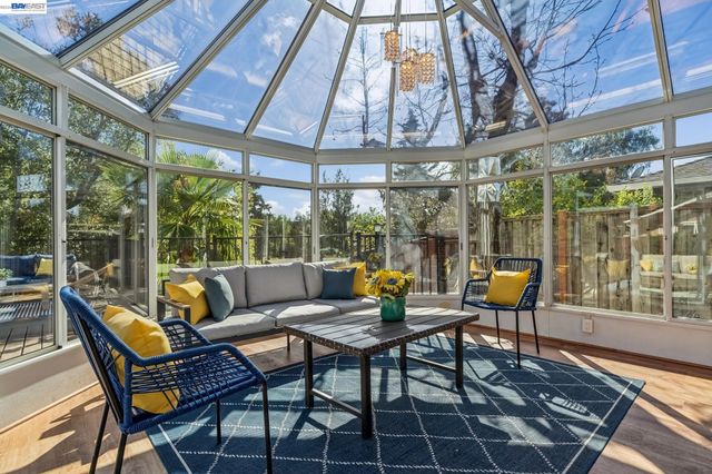 2244 Jackson St, Fremont, CA 94539