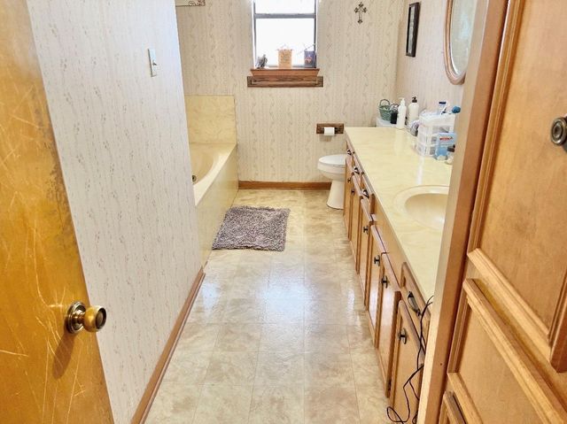 2410 N State Highway 95 N, Bastrop, TX 78602