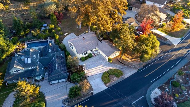 18658 Wildflower Dr, Penn Valley, CA 95946