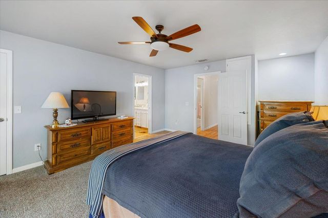 18658 Wildflower Dr, Penn Valley, CA 95946