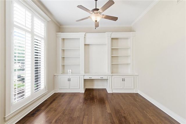13221 Falmouth Street, Leawood, KS 66209