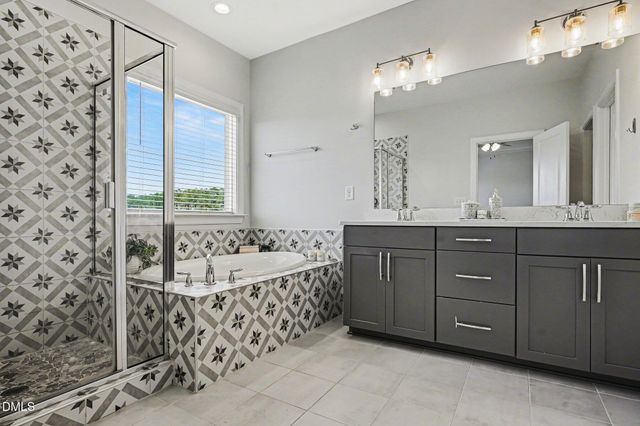 802 Patriot Summit Lane, Apex, NC 27523