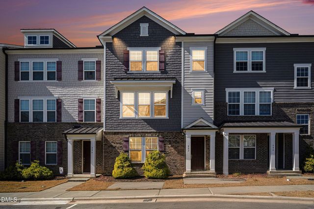 802 Patriot Summit Lane, Apex, NC 27523