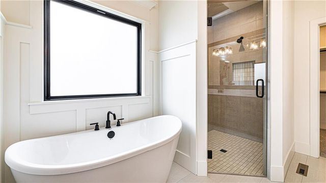 119 Teton Ridge, Lake Winnebago, MO 64034