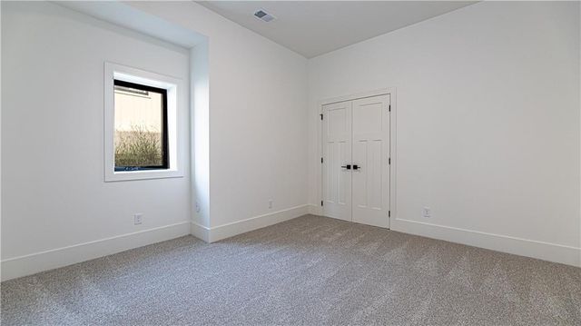 119 Teton Ridge, Lake Winnebago, MO 64034