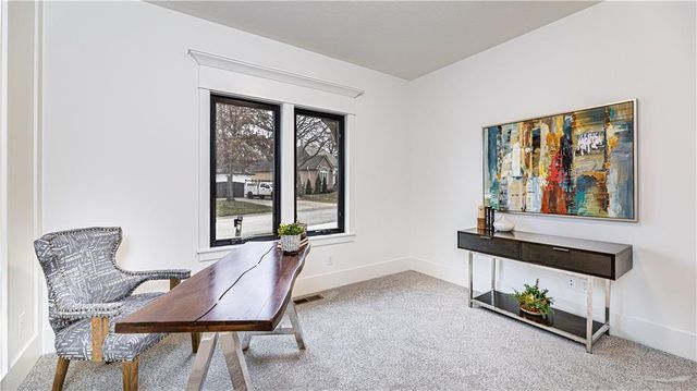 119 Teton Ridge, Lake Winnebago, MO 64034