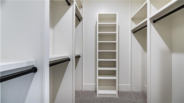 119 Teton Ridge, Lake Winnebago, MO 64034