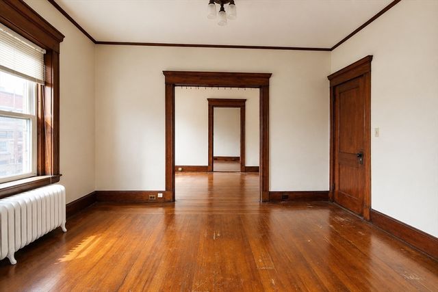 1 Harbor St 5, Salem, MA 01970